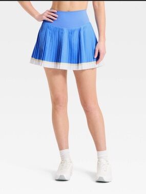 All In Motion™ Women's Woven High-Rise Pleated Skort - Blue M